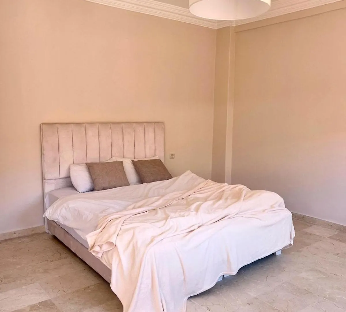 Lovely 2 Bedroom In Heart Of Marrakech City Center Marrakesz Apartament